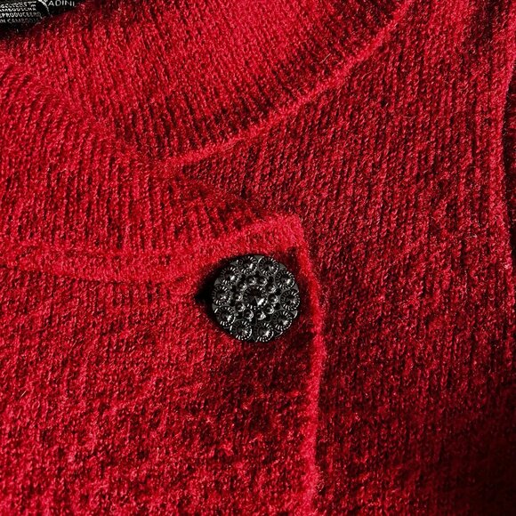 Adrienne Vittadini Red Sweater - Medium - Picture 2 of 6